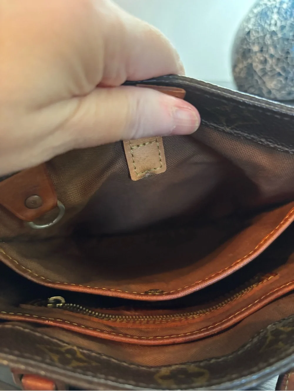 Authentic Louis Vuitton Monogram Vavin PM Tote Bag - Picture 10 of 16